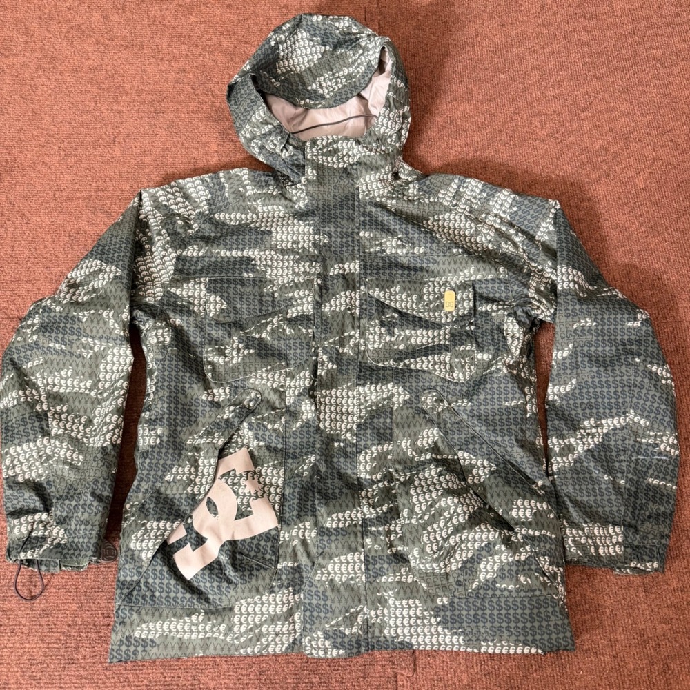 DC Shoes Kids Exotex 5000 Snowboard Jacket Green Camo Currency Money Print Large